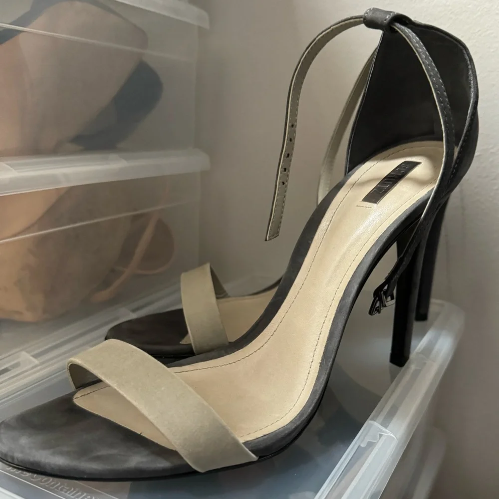 Schutz Cadey Lee heeled sandals - Picture 2 of 5